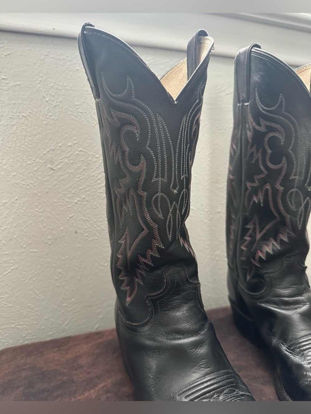 Vintage Justin Handmade Men's Black Leather Western Cowboy Boots Size 8D - Picture 2 of 6
